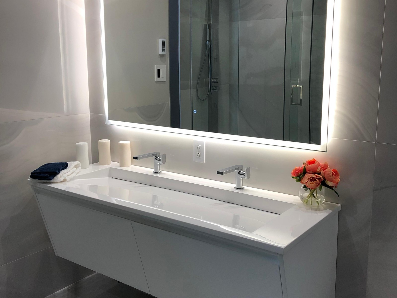 Modern minimalist style